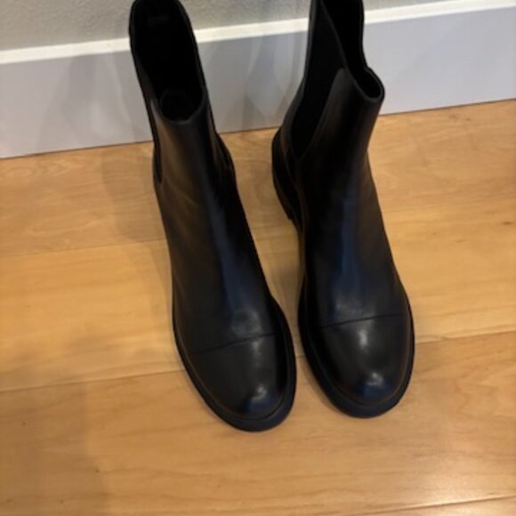 STUART WEITZMAN WOMEN'S NORAH BOOT. Women's Size 12 C Wide (EU 42.5) Worn Once - Picture 5 of 16